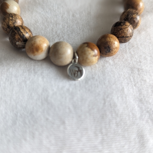 Lotus Charm Bracelet - Howlite Gemstone and Jasper Stone - Picture 4 of 4